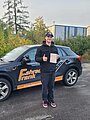 Absolvent/in der Fahrschule