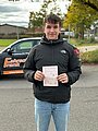 Absolvent/in der Fahrschule
