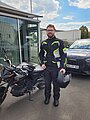 Absolvent/in der Fahrschule