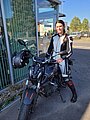 Absolvent/in der Fahrschule