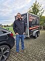 Absolvent/in der Fahrschule
