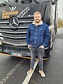 Absolvent/in der Fahrschule