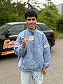 Absolvent/in der Fahrschule