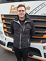 Absolvent/in der Fahrschule