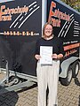 Absolvent/in der Fahrschule