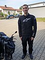 Absolvent/in der Fahrschule