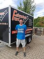 Absolvent/in der Fahrschule