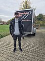 Absolvent/in der Fahrschule