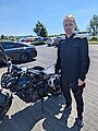 Absolvent/in der Fahrschule