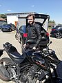 Absolvent/in der Fahrschule