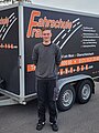 Absolvent/in der Fahrschule