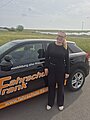 Absolvent/in der Fahrschule