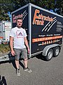 Absolvent/in der Fahrschule