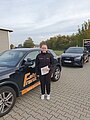 Absolvent/in der Fahrschule