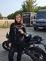 Absolvent/in der Fahrschule