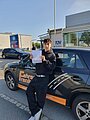 Absolvent/in der Fahrschule