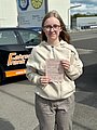 Absolvent/in der Fahrschule