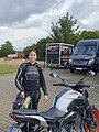Absolvent/in der Fahrschule