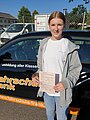 Absolvent/in der Fahrschule
