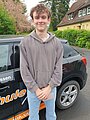 Absolvent/in der Fahrschule